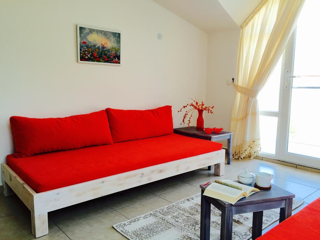 Derin Apart Aparthotel โบซบูรุน ภายนอก รูปภาพ